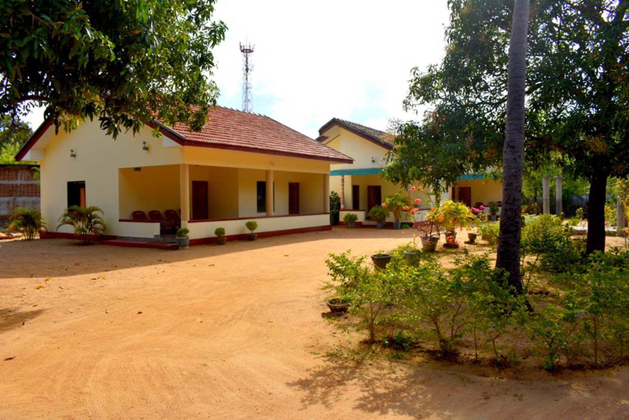 Yaswi Guest House Passikudah Zewnętrze zdjęcie